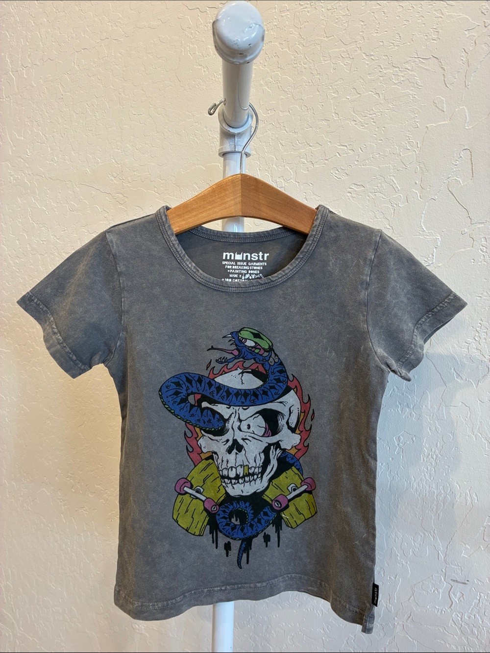 Munstr Gray Skull & Snake Graphic Tee